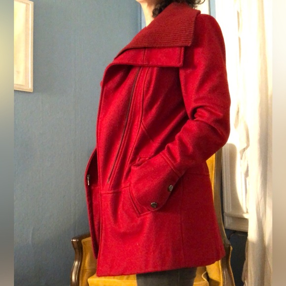 Steve Madden red wool coat -size small - pea coat style w/ detachable cowl neck - Picture 6 of 17